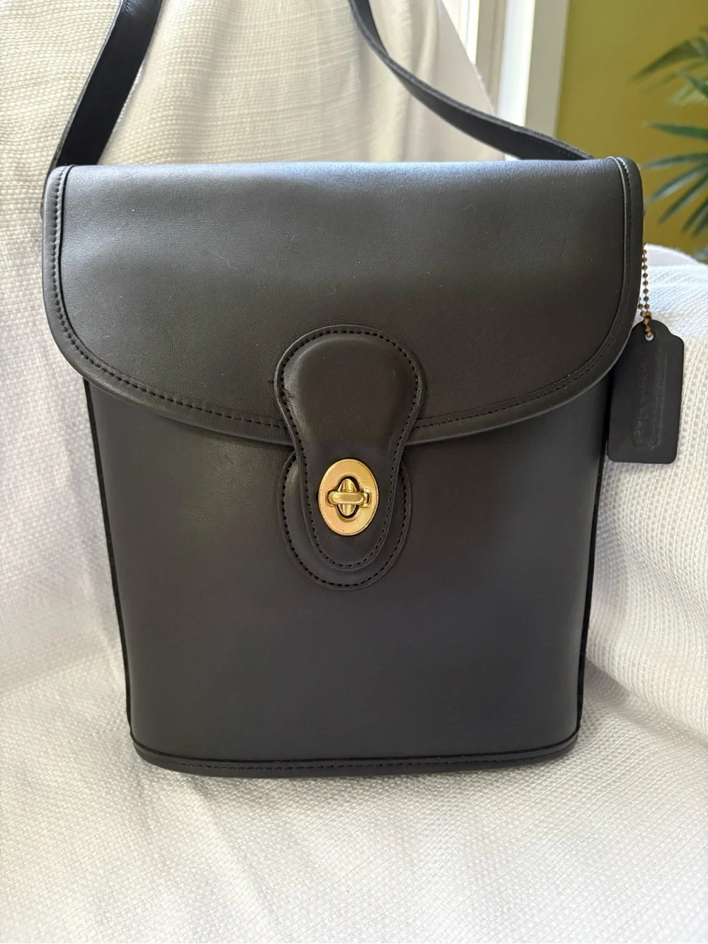 Vintage Coach Bradley USA Bucket Bag Style 9936